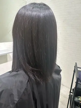 ミディアム Number.タナカ 間々田髪質改善のヘアスタイル