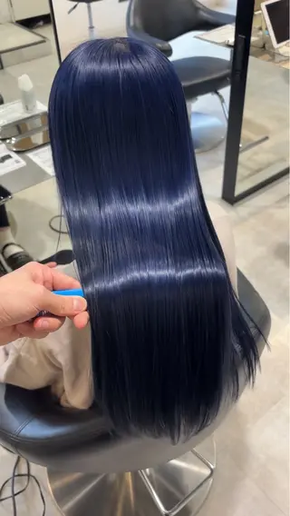 ロング FLEEK 安立徹のヘアスタイル