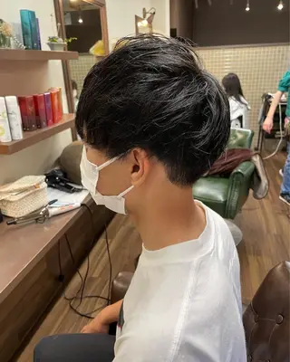 ミディアム メンズ 山本 純平のヘアスタイル