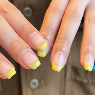 ネイル scré as Ételのネイルデザイン