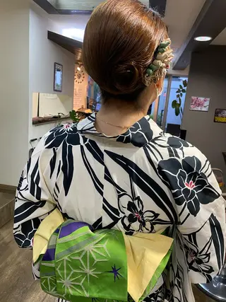 セミロング ヘアアレンジ pep natsumiのヘアスタイル