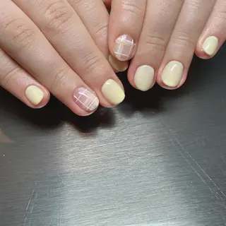 ネイル ROUN'　南 鈴沙のネイルデザイン