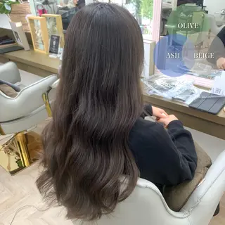 ロング カラー ✨️美髪矯正×似合わ せ艶カラー✨藤田透のヘアスタイル