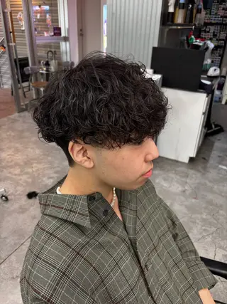 パーマ メンズ パーマ支持率No.1 ❤️🔥安成弾のヘアスタイル