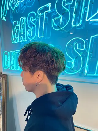 ショート パーマ メンズ East Side Barbershop所属・阿部 慈導のヘアスタイル