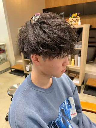 ショート パーマ メンズ 豊中/メンズ特化 岡田 龍之介のヘアスタイル