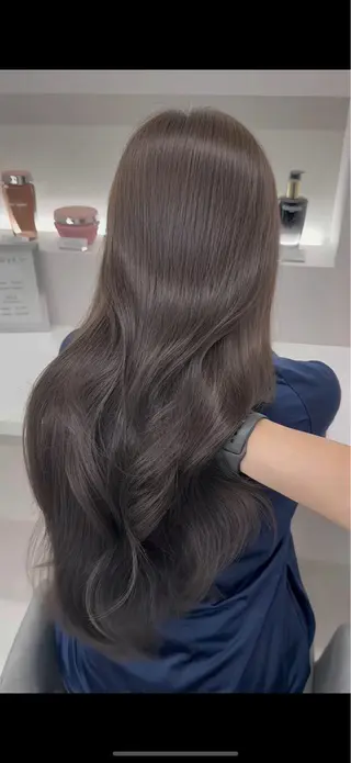 ロング エクステ×レイヤー 黎也のヘアスタイル