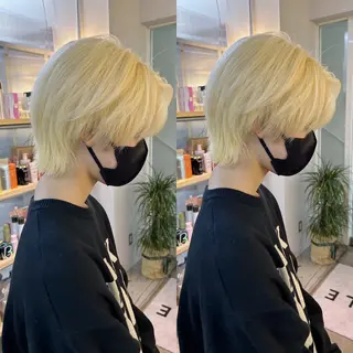 ショート yoriダブルカラー 代表すがわらのヘアスタイル