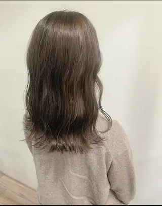 カラー あべ ゆうかのヘアスタイル
