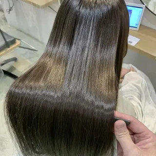 ロング カラー パーマ 中津No.1髪質改善 店長✨透ける暗髪のヘアスタイル