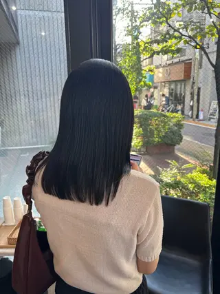 カラー ⚪️マナエ⚪️ ／学芸大学のヘアスタイル