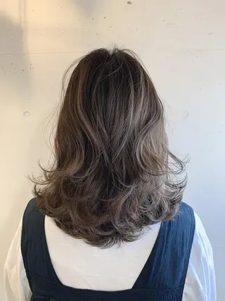 ミディアム 古谷 櫂和のヘアスタイル