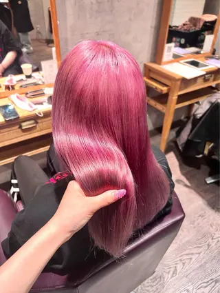 セミロング カラー ブリーチ/エクステ/ 新宿/アリルのヘアスタイル