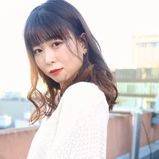 ミディアム カラー パーマ ヘアアレンジ トレンドヘア🩶 艶髪🩶yoshiのヘアスタイル