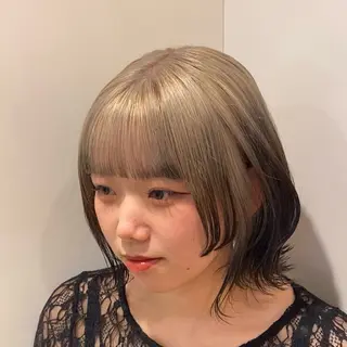 ミディアム カラー ナホ/ハイトーン/ ブリーチ/ヘッドスパのヘアスタイル