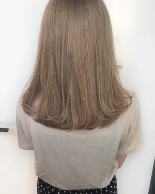 セミロング カラー 【ブリーチカラー】 🌈ALIVE若山葵のヘアスタイル
