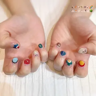 ネイル ショートネイル 森のさんぽ道のネイルデザイン