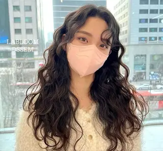 パーマ 韓国レイヤー🇰🇷 🤍🎀honokaのヘアスタイル