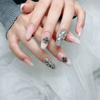 ネイル Amie NAILのネイルデザイン