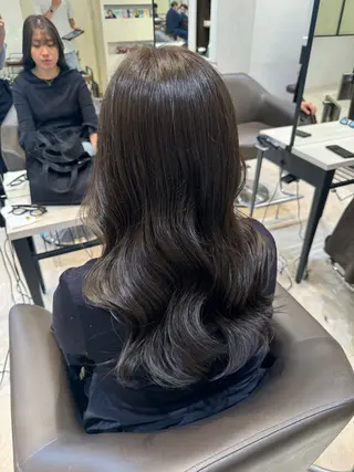 ロング カラー パーマ ヘアアレンジ 韓国・韓国ヘア 髪質改善のヘアスタイル