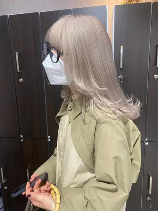 セミロング カラー 髙橋 玲渚のヘアスタイル