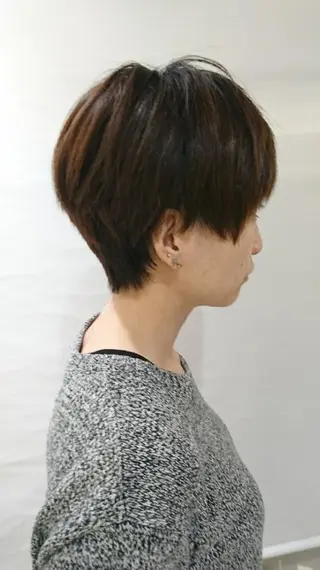 ショート 齋藤 愛美のヘアスタイル