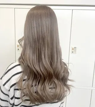 ロング カラー hairs BEAU 藤田彩夏のヘアスタイル