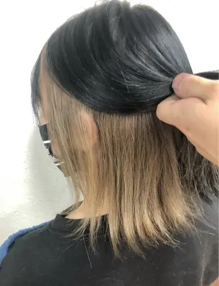 カラー ダブルスキルエクステ /羽エクステ白石宇由のヘアスタイル