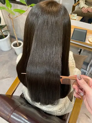ロング カラー 近澤 佑香のヘアスタイル