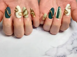 ネイル Prettiest nailのネイルデザイン