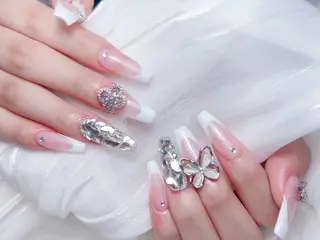 ネイル M🌷nail 長さだし専門店のネイルデザイン