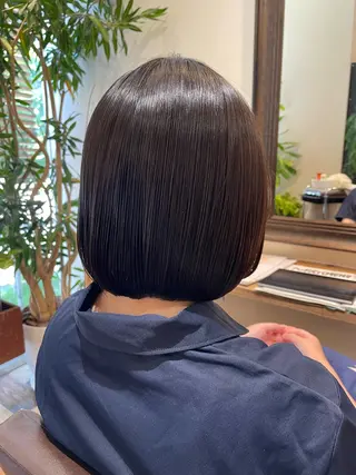 ミディアム 鈴木 彩花のヘアスタイル
