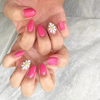 ミディアム ネイル hiroko nailのネイルデザイン