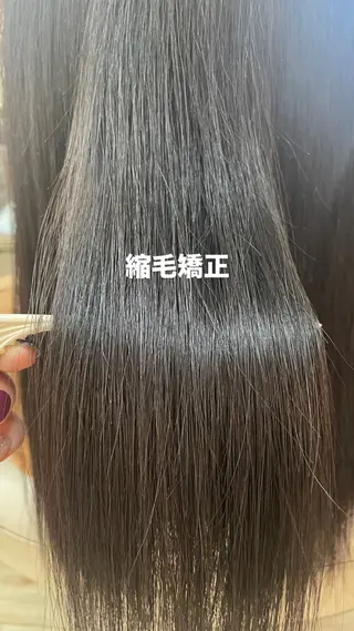 ロング ルプラボウ/鈴木颯天 /艶カラー／縮毛矯正のヘアスタイル