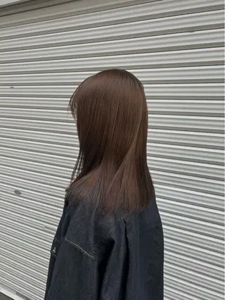 セミロング カラー ミ ユのヘアスタイル