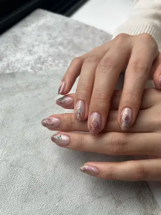 ネイル 小川 奈々花のネイルデザイン