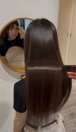 ロング 美髪矯正・ブリーチ 矯正🫧秋元ゆたかのヘアスタイル