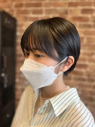 ショート カラー パーマ ヘアアレンジ メンズ キッズ ネイル マツエク・マツパ アイブロウ 久木原 ゆりのヘアスタイル