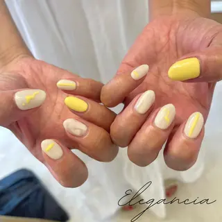 カラー ネイル Elegancia. Hiromiのネイルデザイン