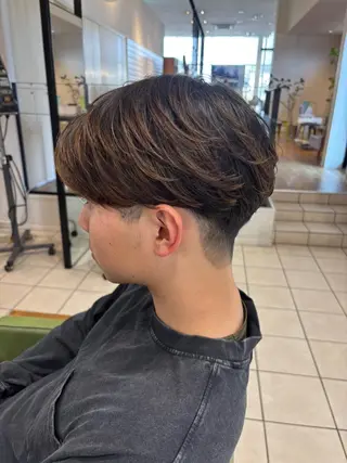 パーマ メンズ 安藤 太一のヘアスタイル