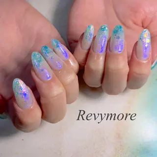 ミディアム ネイル nail salon Revymoreのネイルデザイン