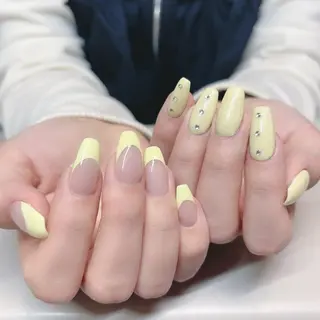 ネイル 翁 昌紅のネイルデザイン