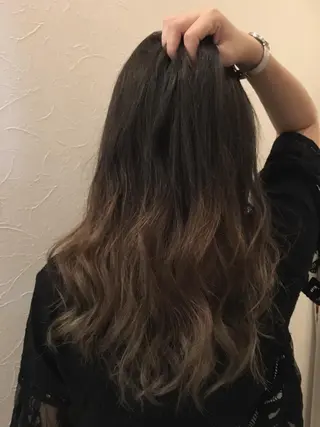 セミロング カラー ヘアアレンジ IVY villa Suzu.のヘアスタイル
