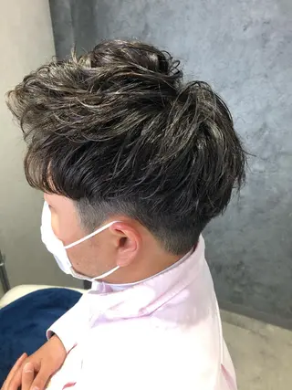 メンズ Noyヨシモト ヒロトのヘアスタイル