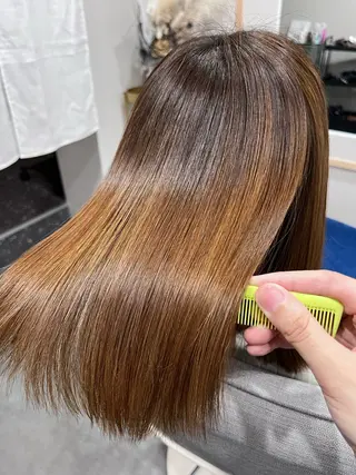 ミディアム liL  hair サトウリョウタのヘアスタイル