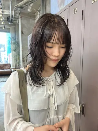 セミロング パーマ 伊藤ほのか/パーマ /酸性ストレートのヘアスタイル