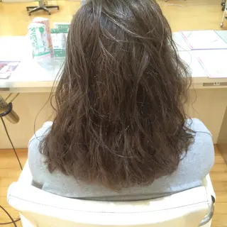 ミディアム セミロング ロング カラー タジマ ヤスヒサのヘアスタイル
