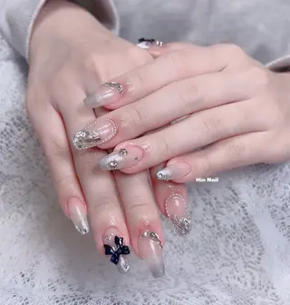 ネイル HIN NAILのネイルデザイン