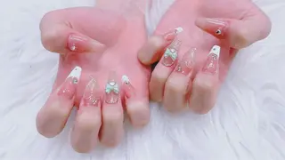 ネイル AKIKO ネイルサロンのネイルデザイン