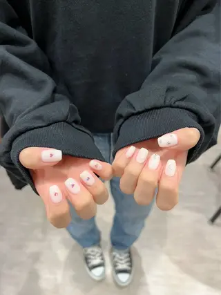 ネイル 成瀬 妃生路のヘアスタイル